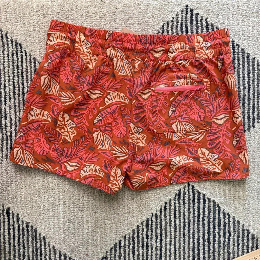 NWT Eddie Bauer Women's L Swim Board Shorts UPF‎ 50+ Tropical Leaf Print Rust